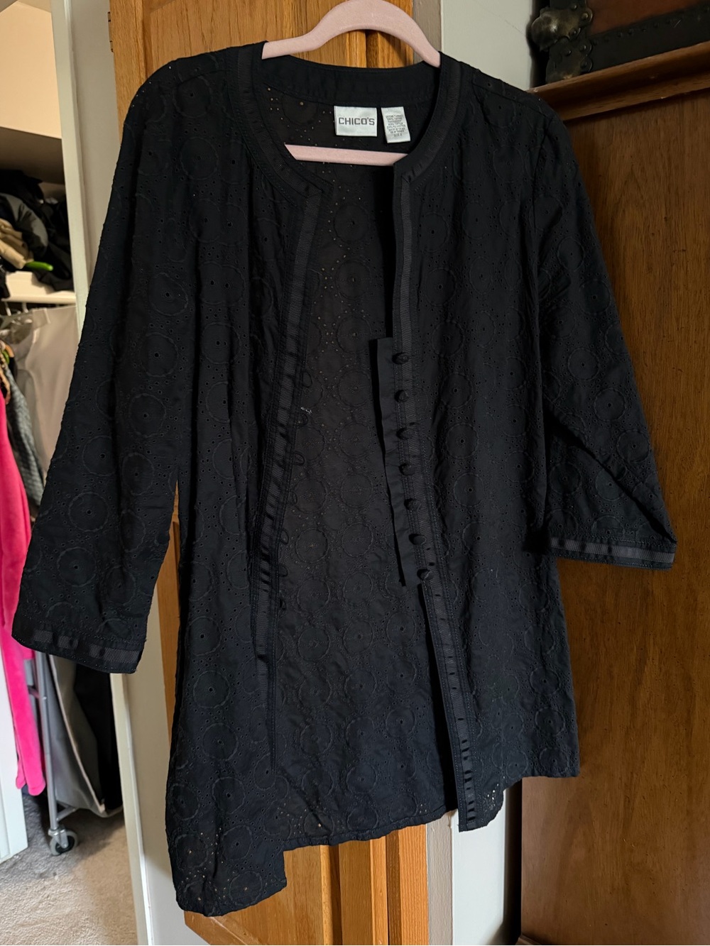 Chico’s Black Eyelet Embroidered Cotton Jacket Size 2 Button Front Boho